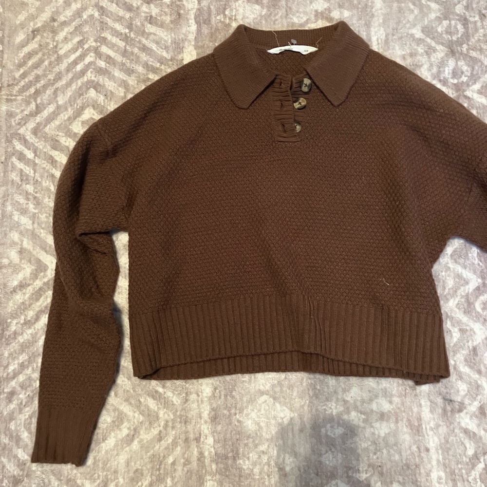 Brown cropped collared sweater Bluenotes